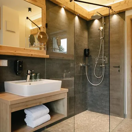 Hotel apartamentowy Village By Apart4you