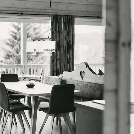 Hotel apartamentowy Village By Apart4you